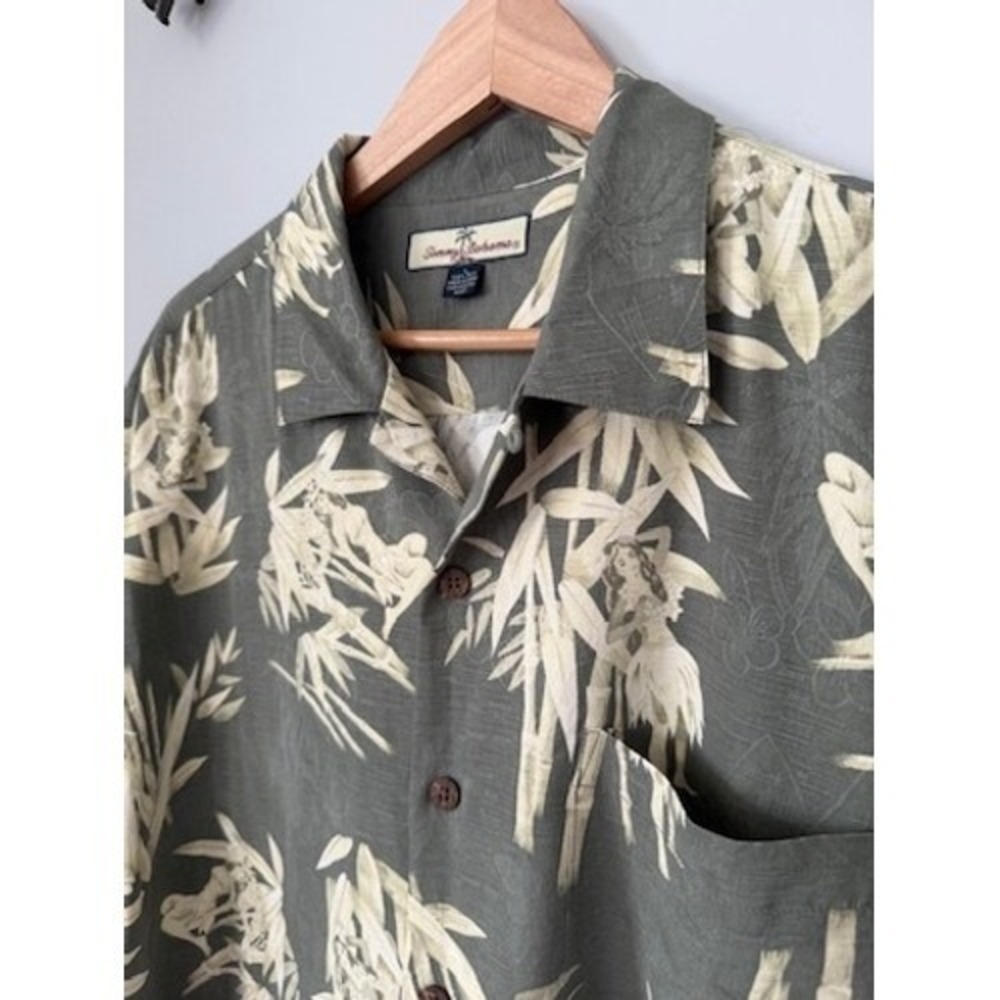 Tommy Bahama 100% Silk Camp Shirt‎ Hula Girl Bamboo Print Button Up Size Large